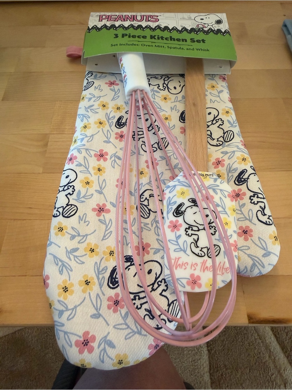 Peanuts 3 piece Kitchen set  Pink Floral Oven Mitt, Spatula & Whisk Set
